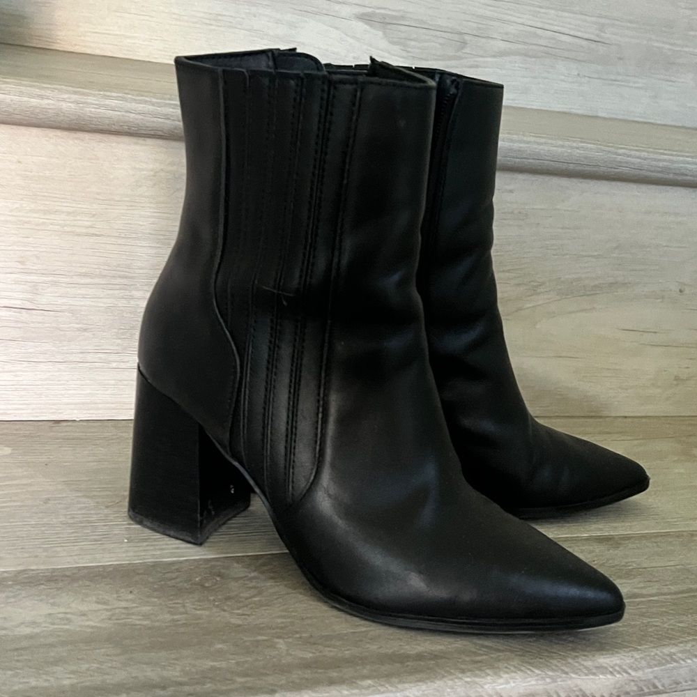 Blondo Black Heeled Boots
